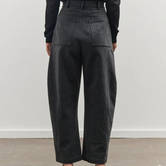 7115 by Szeki Sand-washed Tailored Curve Legged Trouser - Washed Black - Picture 2 of 9